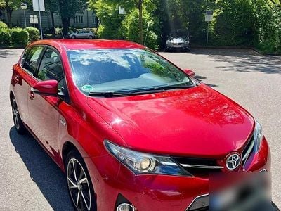 Toyota Auris Hybrid