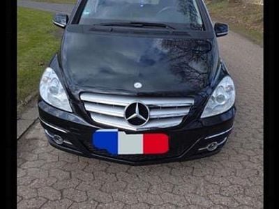 Usata Mercedes B180 109 CV (80 kW) 2010 Nero Monovolume