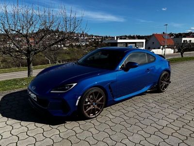 gebraucht Subaru BRZ 2.4i WR Blue STI-Paket 19" Rad 5J Garantie