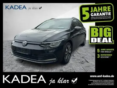 Gebraucht VW Golf VIII Move 150 PS (110 kW) 2024 Deep black perleffekt Kombi