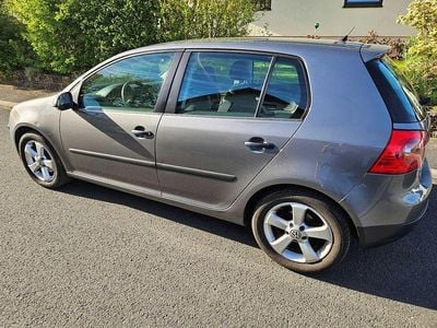 Usata VW Golf VI Trendline 105 CV (77 kW) 2008 Grigio Utilitaria