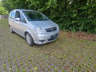 Gebraucht Opel Meriva 90 PS (66 kW) 2006 Silber Van / Kleinbus