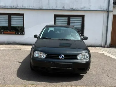 Occasion VW Golf IV 101 ch (74 kW) 1999 Noir Citadine