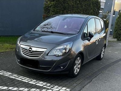 Gebraucht Opel Meriva Innovation 140 PS (102 kW) 2010 Grau Van / Kleinbus