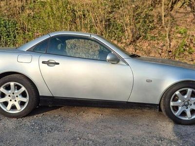 Gebraucht Mercedes SLK200 136 PS (100 kW) 2000 Silber Cabrio