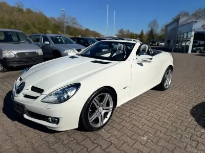 Gebraucht Mercedes SLK200 2LOOK Edition 184 PS (135 kW) 2009 Weiß Cabrio