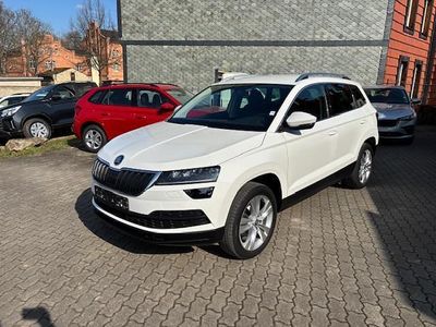 Weiss Gebraucht 2019 Skoda Karoq Style SUV | 21.445 € (Etwas zu teuer)