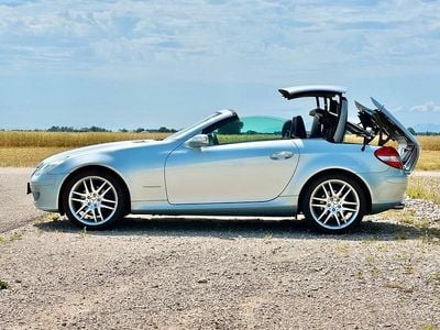 Silber Gebraucht 2004 Mercedes SLK200 Cabrio | 6.499 €