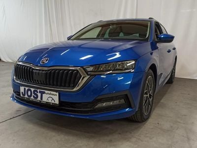 Gebraucht Skoda Octavia Clever 116 PS (85 kW) 2022 Blau Kombi