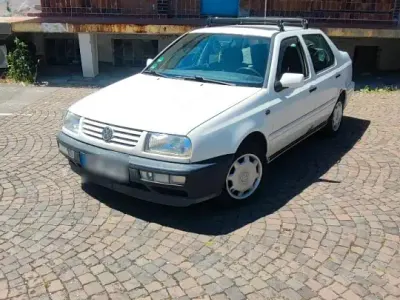 Gebraucht VW Jetta 90 PS (66 kW) 1995 Weiß Limousine