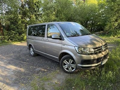 Beige Gebraucht 2018 VW Multivan Comfortline Van | 39.999 € (Fairer Preis)