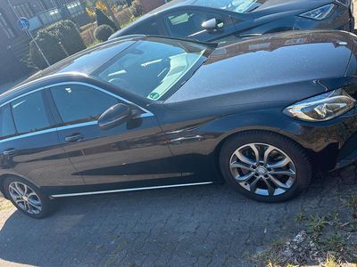 Usata Mercedes C250 211 CV (155 kW) 2015 Nero Station wagon