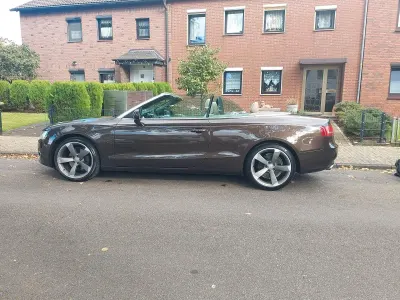 Gebraucht Audi A5 Cabriolet Sport 239 PS (175 kW) 2010 Braun Cabrio