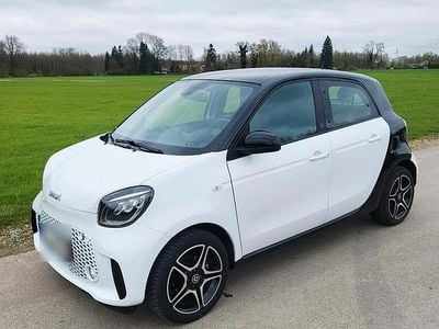 Second-hand Smart ForFour Electric Drive 60 kW (82 CP) 2020 Alb Berlinǎ