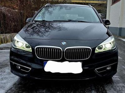 Gebraucht BMW 218 Active Tourer Sport Line 150 PS (110 kW) 2015 Schwarz Van / Kleinbus