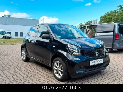 Gebraucht Smart ForFour 71 PS (52 kW) 2019 Schwarz Kleinwagen