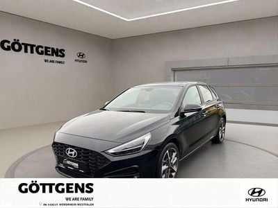 Abyss black Gebraucht 2025 Hyundai i30 Advantage Limousine | 21.490 € (Fairer Preis)