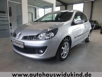 Usata Renault Clio III Dynamique 79 CV (58 kW) 2007 Argento Utilitaria