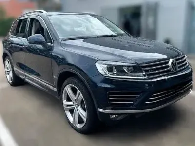 Gebraucht VW Touareg Terrain Tech 262 PS (192 kW) 2015 Moonlight blue perleffekt SUV