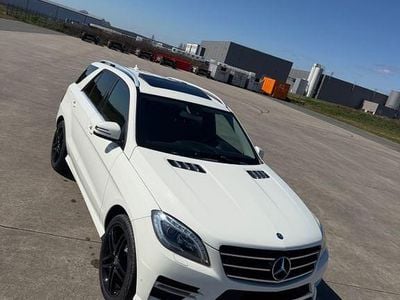 Gebraucht Mercedes ML350 258 PS (189 kW) 2013 Weiß SUV