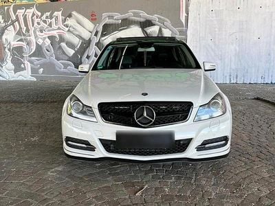 Second-hand Mercedes C350 Elegance 306 CP (225 kW) 2011 Alb Berlinǎ