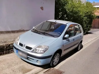 Brugt Renault Mégane II 110 HK (80 kW) 2002 Grå Hatchback
