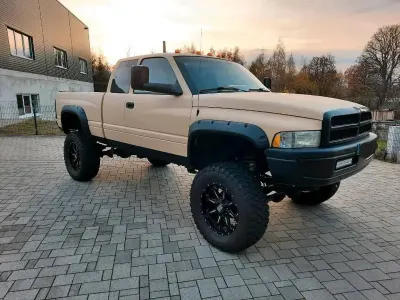 Gebraucht Dodge Ram 250 PS (183 kW) 1999 Beige Pickup