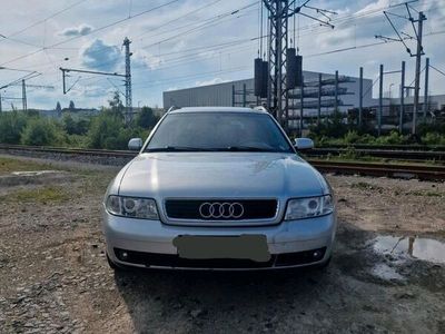 gebraucht Audi A4 B5 // 1.9 TDI // Klimaautomatik // Panoramadach //