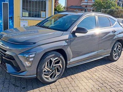 Pe2 ecotronic grey Neu 2026 Hyundai Kona N Line SUV | 28.600 € (Fairer Preis)