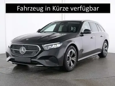 Gebraucht Mercedes E220 197 PS (144 kW) 2025 Metalliclack graphitgrau Kombi