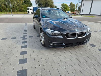 Usata BMW 525 Luxury Line 218 CV (160 kW) 2015 Nero Station wagon