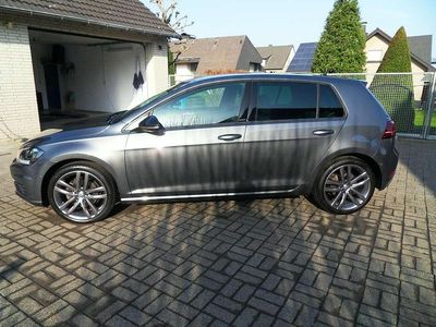 Gebraucht VW Golf VII IQ Drive 150 PS (110 kW) 2019 Indiumgrau metallic Kleinwagen