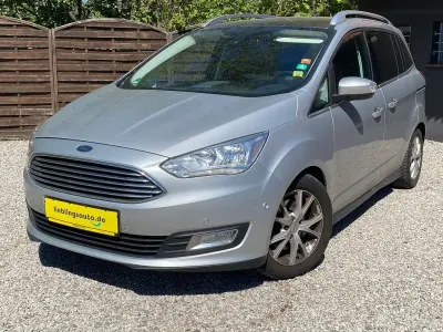 Gebraucht Ford Grand C-Max Titanium 150 PS (110 kW) 2017 Silber Van / Kleinbus