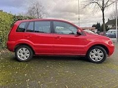 Rot Gebraucht 2003 Ford Fusion SUV | 749 € (Superpreis)