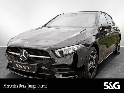 Gebraucht Mercedes A250 AMG 160 PS (117 kW) 2021 Metalliclack kosmosschwarz Limousine
