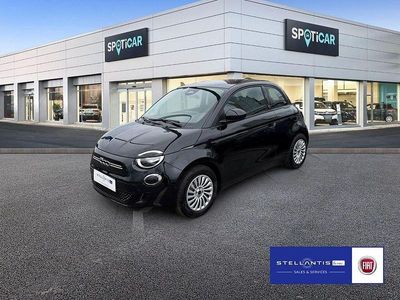 Neu Fiat 500e Red 86 kW (118 PS) 2025 Schwarz Limousine