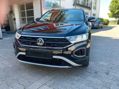 Gebraucht VW T-Roc Goal 140 PS (102 kW) 2025 Andere SUV