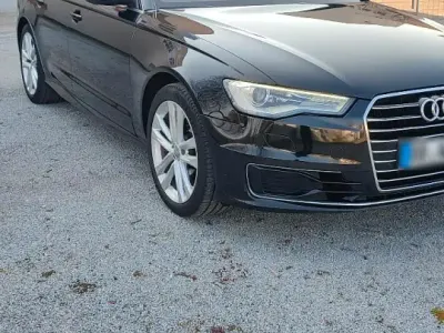 Gebraucht Audi A6 Basis 190 PS (139 kW) 2016 Schwarz Limousine