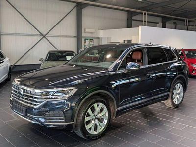 Gebraucht VW Touareg Atmosphere 231 PS (169 kW) 2021 Blau SUV