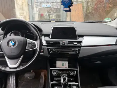 Gebraucht BMW 220 190 PS (139 kW) 2019 Schwarz Van / Kleinbus