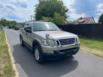 Gebraucht Ford Explorer Sport 213 PS (156 kW) 2008 Silber SUV