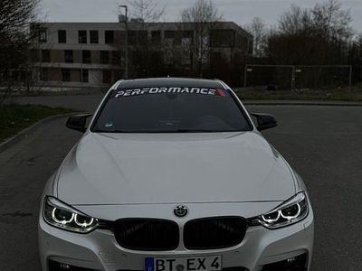 Używany BMW 320 Sport Line 184 KM (135 kW) 2013 Biały Sedan/Limuzyna