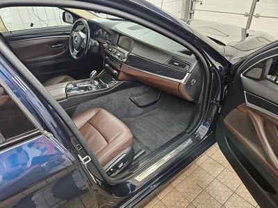 BMW 528