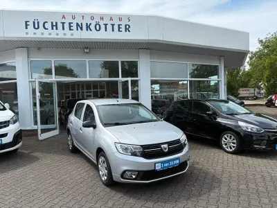 Gebraucht Dacia Sandero Essentiel 73 PS (53 kW) 2019 Silber Limousine