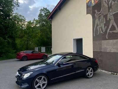 Mercedes E200