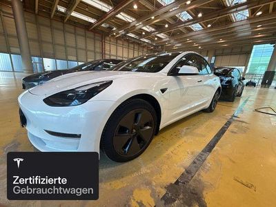 Pearl white multicoat Gebraucht 2022 Tesla Model 3 Long Range AWD Limousine | 28.700 € (Fairer Preis)