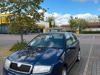 Second-hand Skoda Fabia 101 CP (74 kW) 2006 Albastru Hatchback