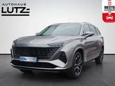 Neu MG MGS9 299 PS (219 kW) 2026 Silber SUV
