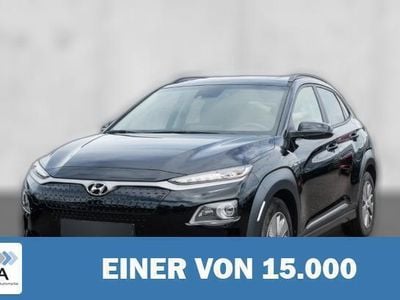 Gebraucht Hyundai Kona Style 150 kW (204 PS) 2021 Schwarz metallic SUV