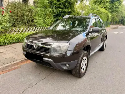 Gebraucht Dacia Duster Ambiance 105 PS (77 kW) 2012 Schwarz SUV